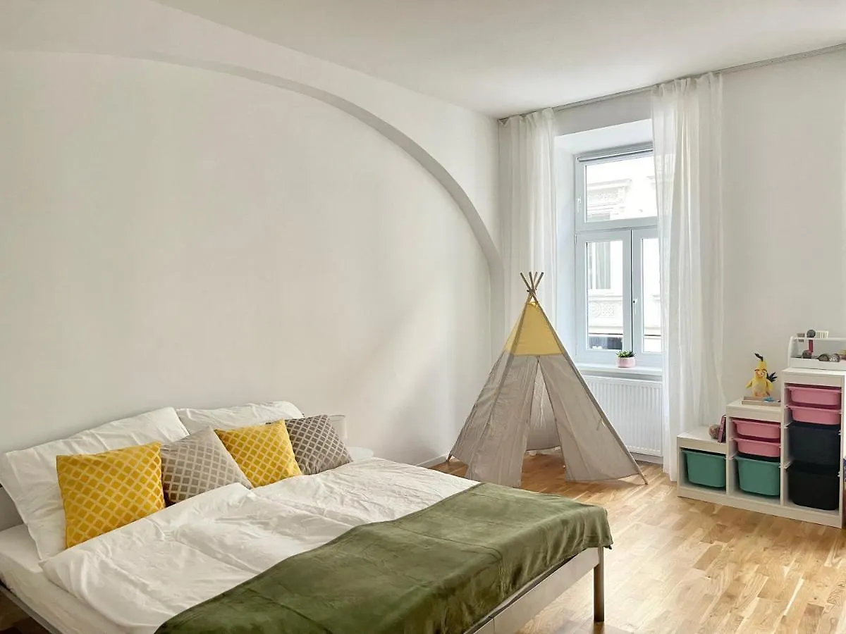 Big Apartment Viena 0*,