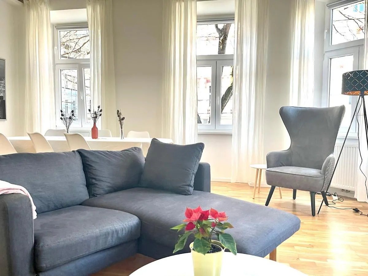 Contactos de Big Apartment Vienna